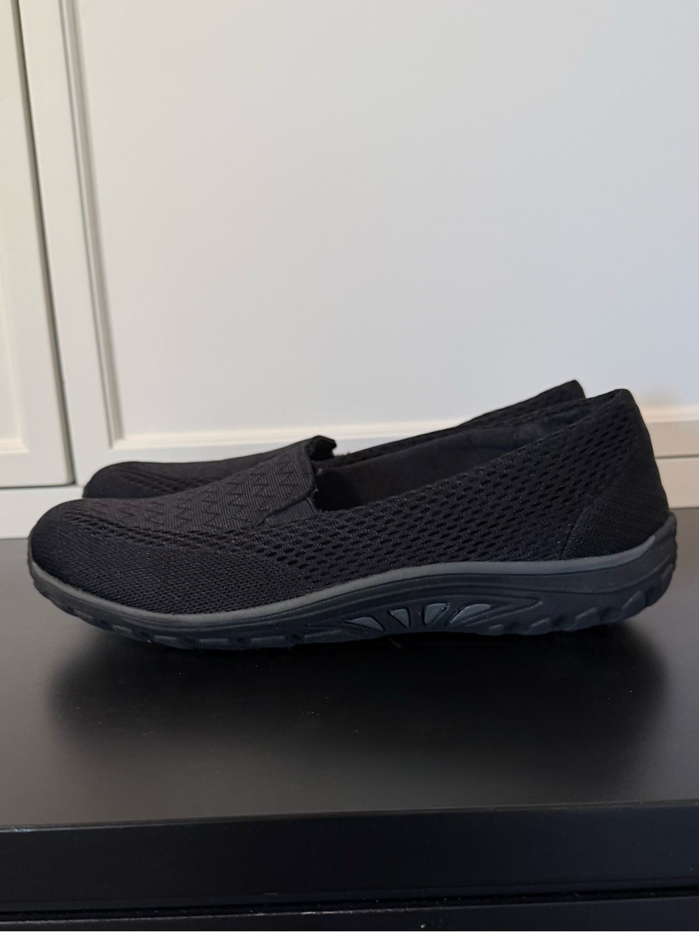 Skechers Relaxed Fit Reggae Fest Slip On Comfort Shoes Black Women’s 10